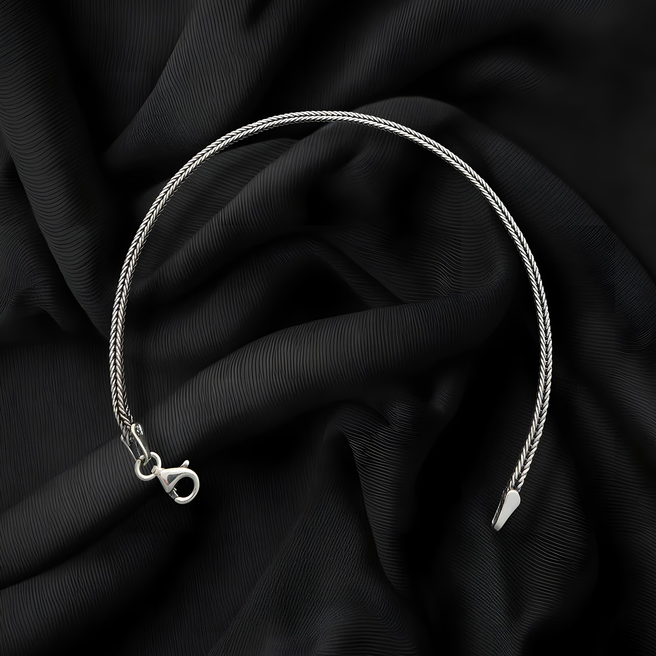 Silver Simple men's braided Design Chain Bracelet for Men